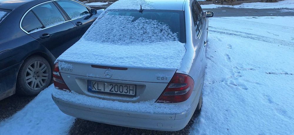 Mercedes benz w211 270 cdi 2003r