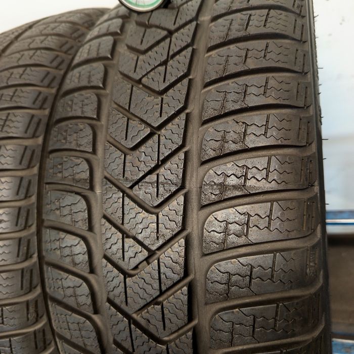 205/50R17 Pirelli Sottozero 3