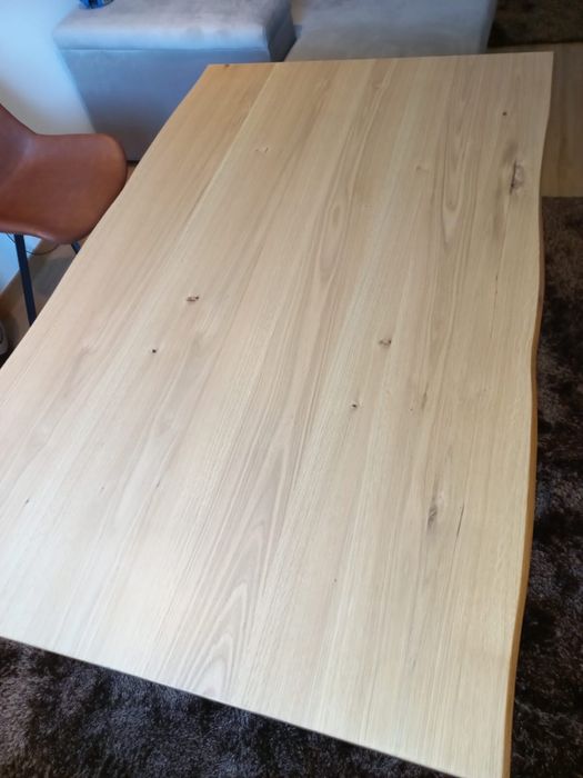 Mesa de jantar com extensão