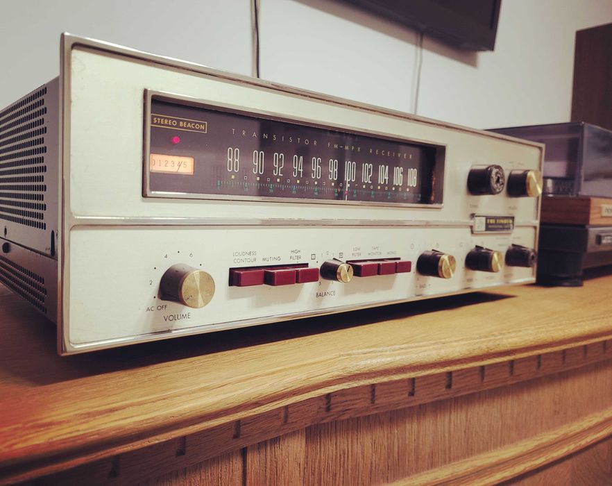 Amplituner The Fisher 600T