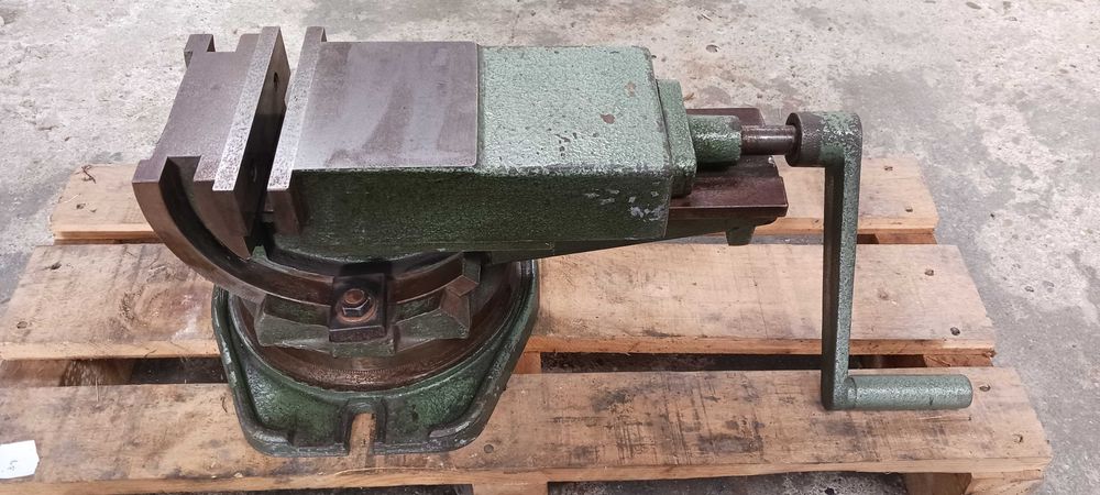 Ferramentas para a Indústria de Moldes (Prensas/Máq.corte)