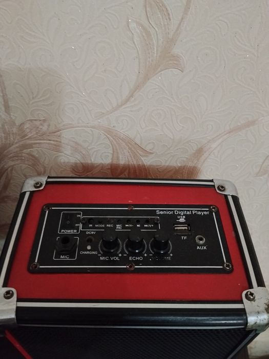 Продам блютуз колонку Кіро