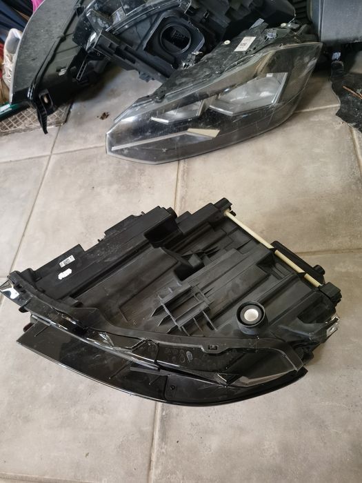 Farol audi q4 e-tron