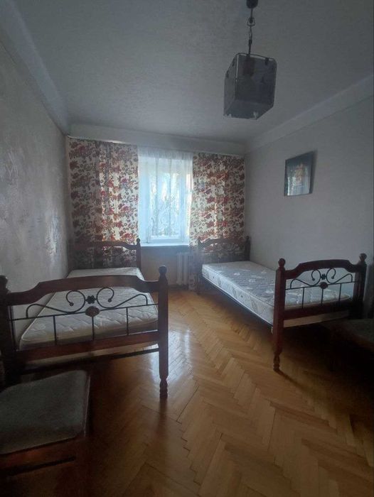 3к пр-т. Повітряних Сил 52, Севастопольська площа, Солом'янський район