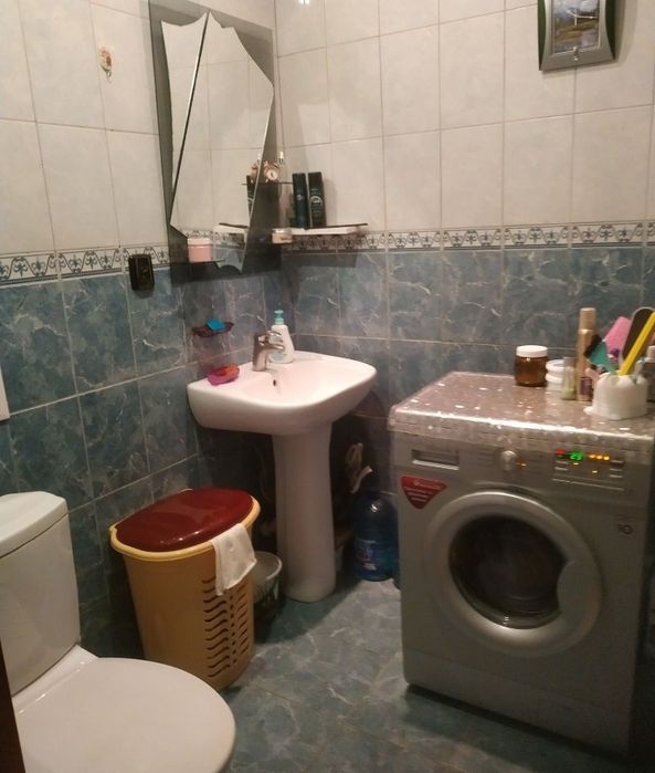 Продам 1 комнатную квартиру в районе пр. Мазепы ( Авиационная)