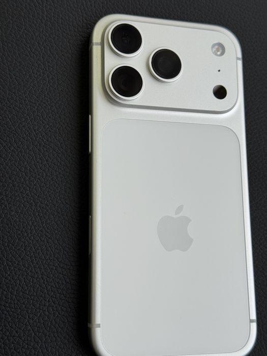 iPhone 17 Pro 256GB Silver /iPhone 17 Pro 256GB Silver