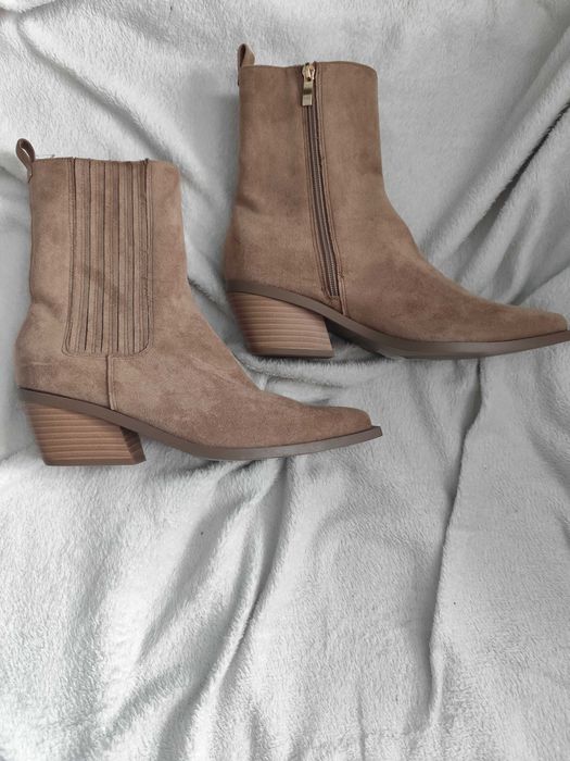 Stylowe Kowbojki 40.