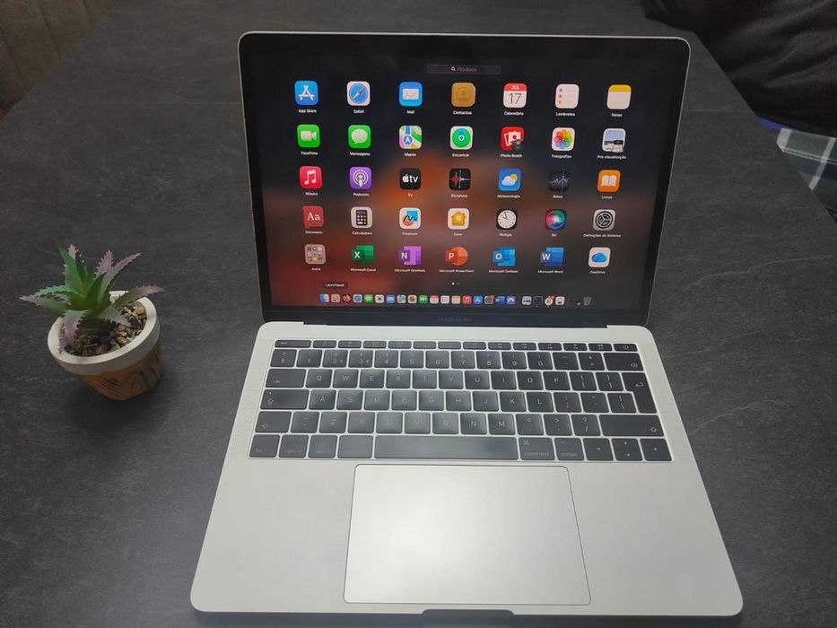 Macbook pro perfeito estado