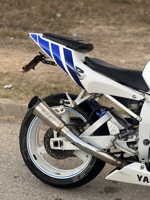Yamaha R6 - YZF
