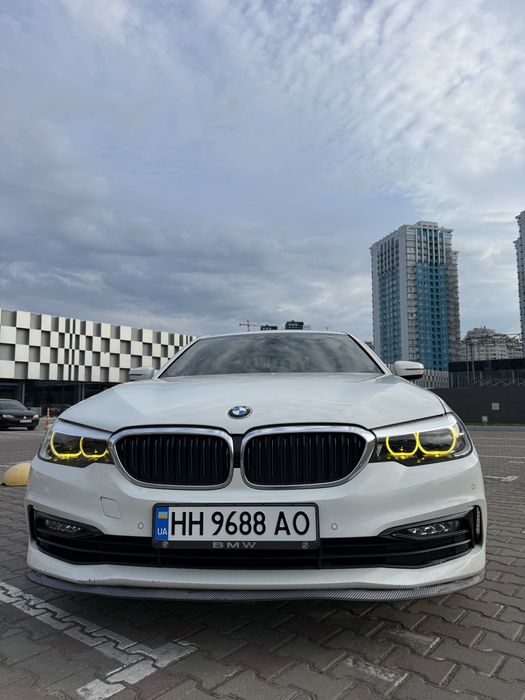 Аренда БМВ 530 гибрид