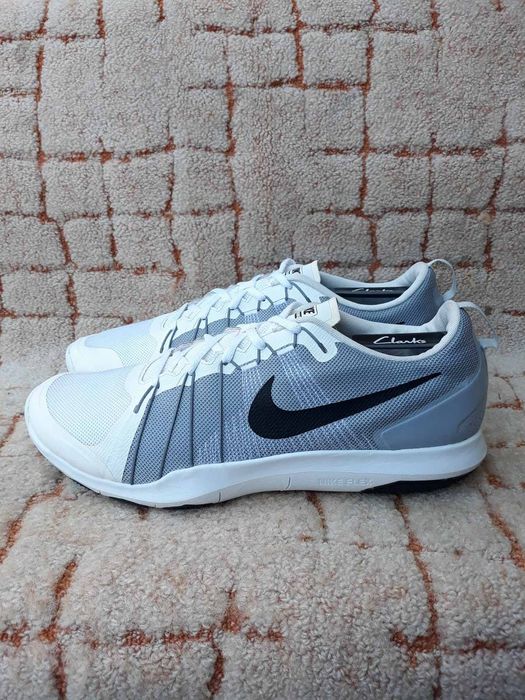 кроссовки Nike Flex Train