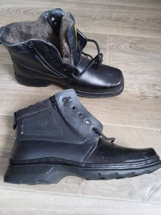 Продам чоловічі черевики зимові. Р. 41. Ціна 470гр.