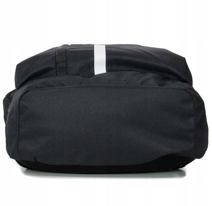 Nowy czarny plecak Nike