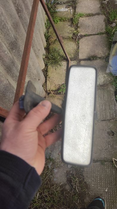 Продам  розширюваний бачок Пассат б2 ,88 року.