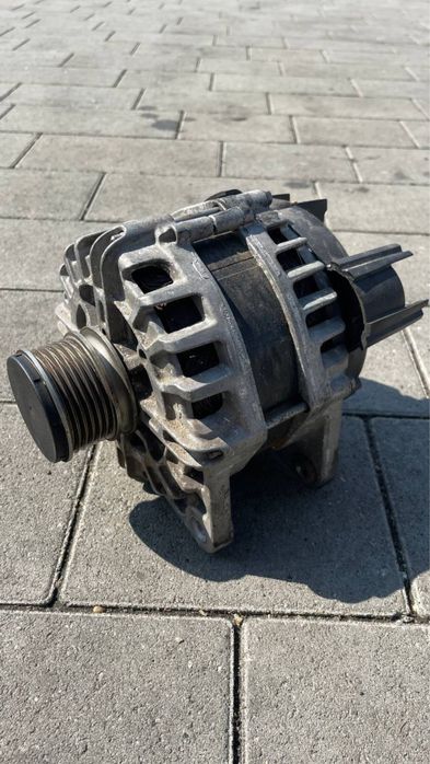 Генератор 14V 180A Renault / Opel / Nissan (231004719R / 2310 047 19R-A) Рено Опель Ніссан