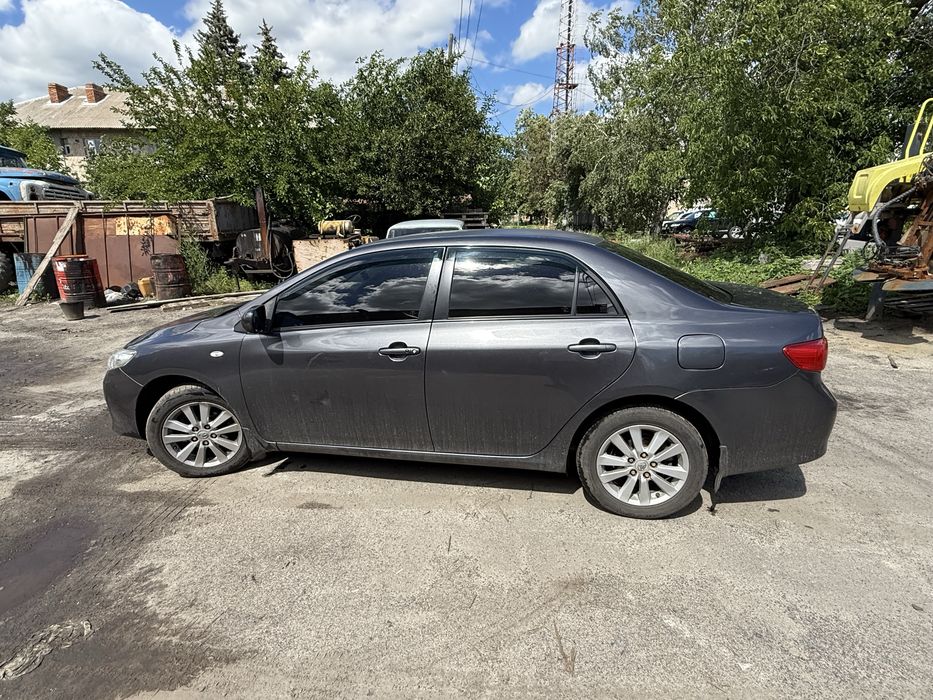 Продам Toyota Corolla
