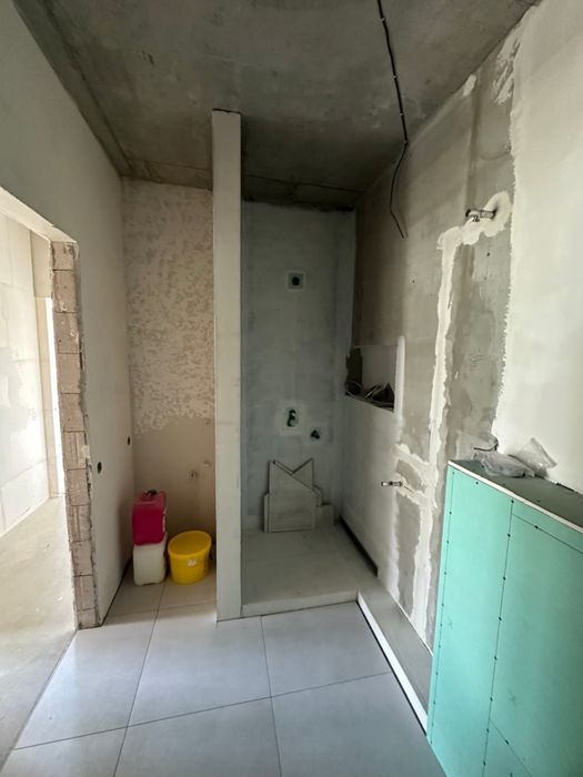 Крута двокімнатна квартира з частковим ремонтом. Ірпінь.