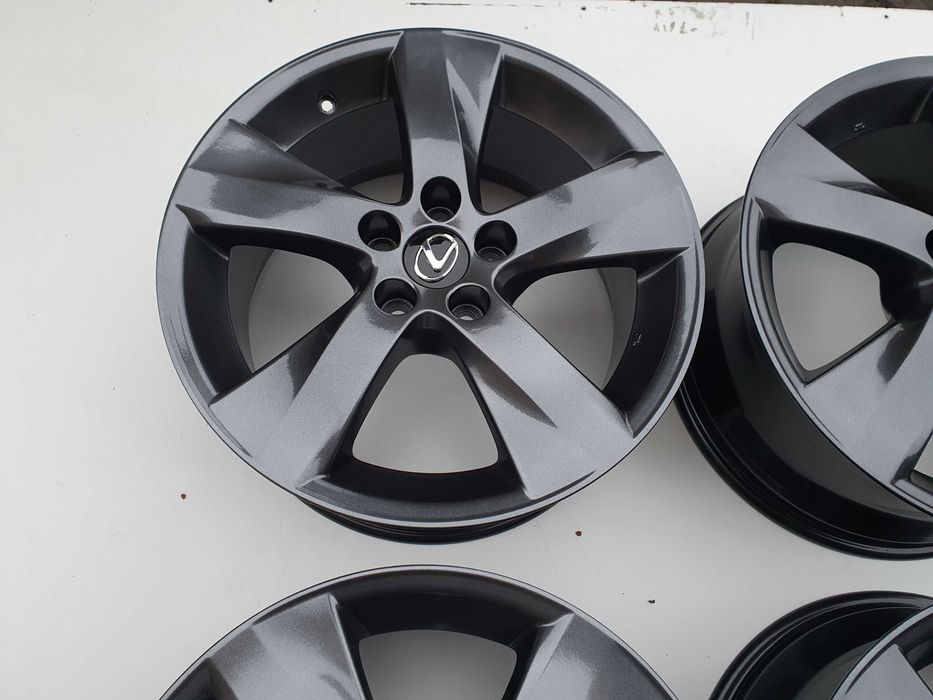 LEXUS 18" f-sport 5x114,3 felgi aluminiowe 8J i 8,5J