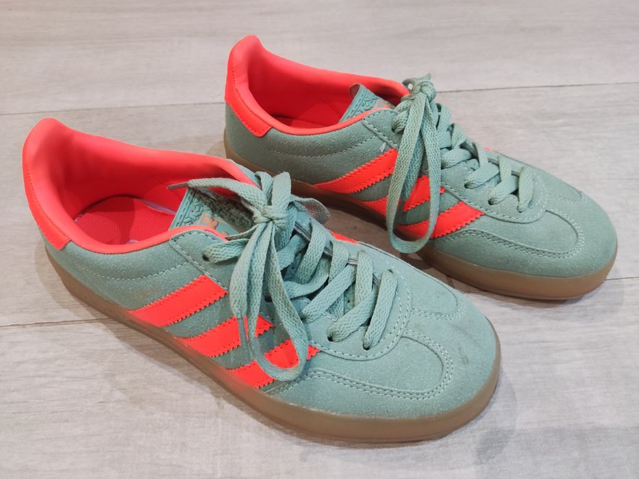 Vendo imitação "Adidas" Gazelle