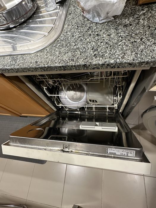 Maquina loiça Míele