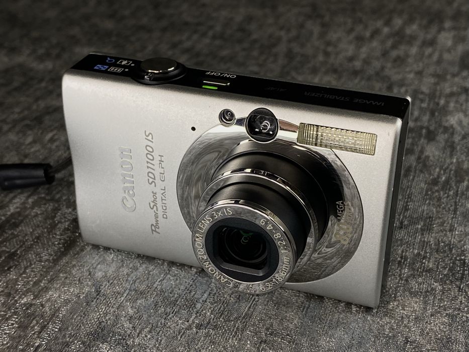Canon IXUS 80/ELPH SD1100 повний заводський комплект