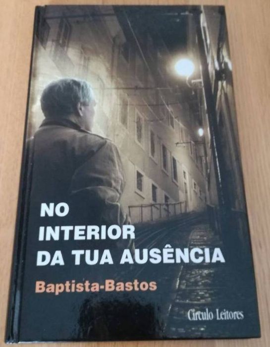 Conjunto de diversos livros policiais, romance, fantástico