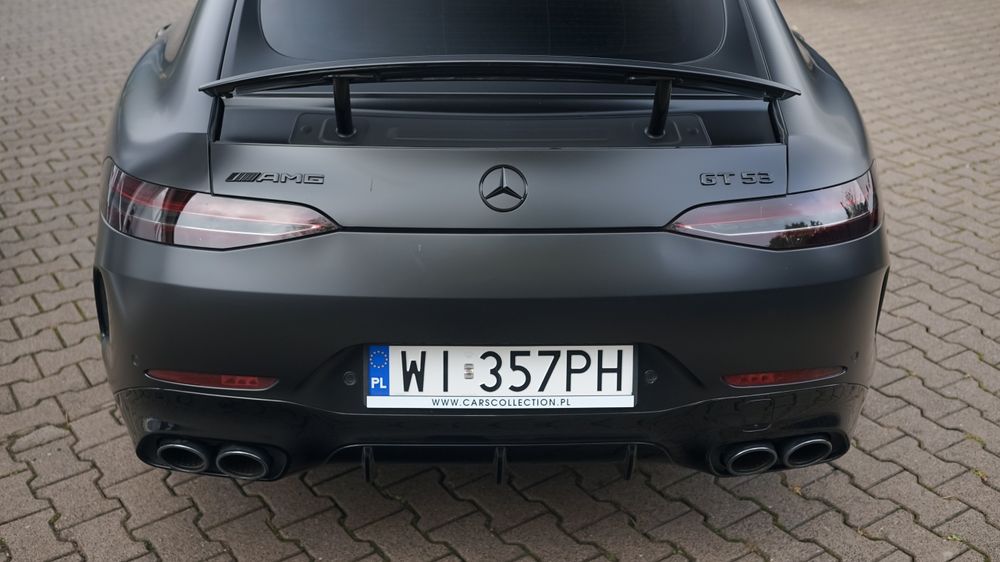 Mercedes-AMG GT53