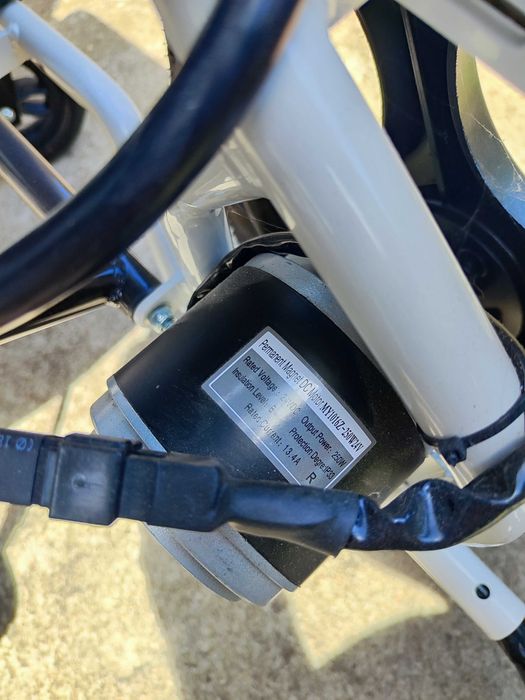 Wózek inwalidzki elektryczny Antar AT52304 jak nowy