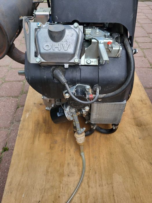 Dwucylindrowy silnik widlasty marki Subaru