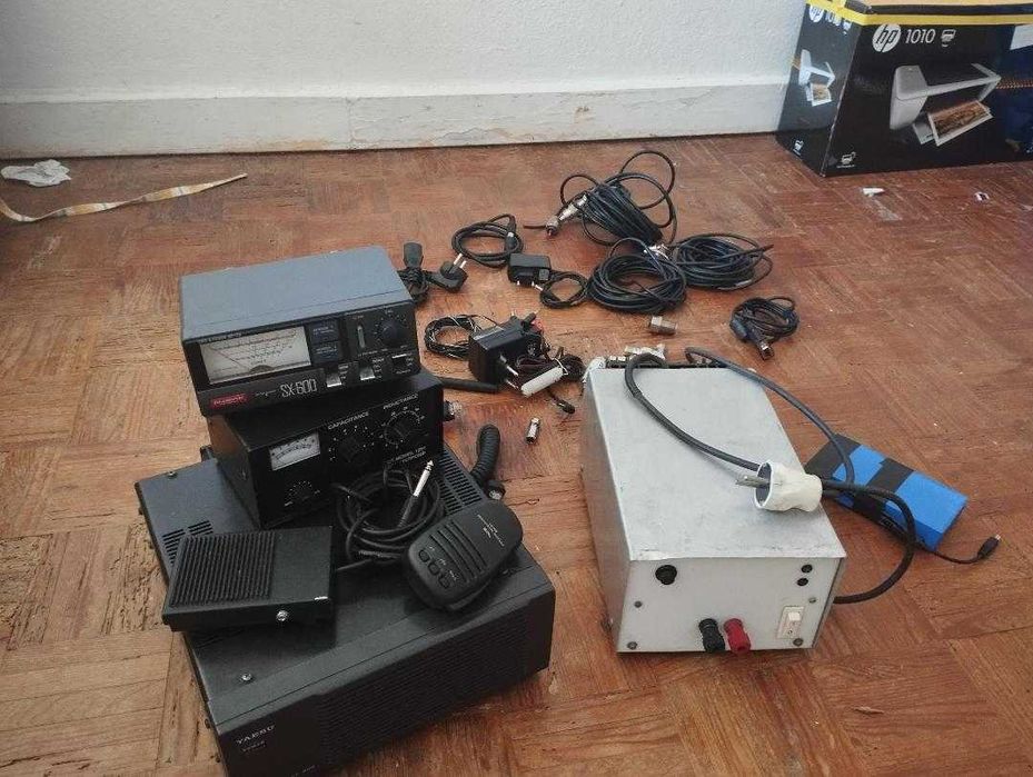 Equipamentos de radio yaesu diamond medidores e acessorios