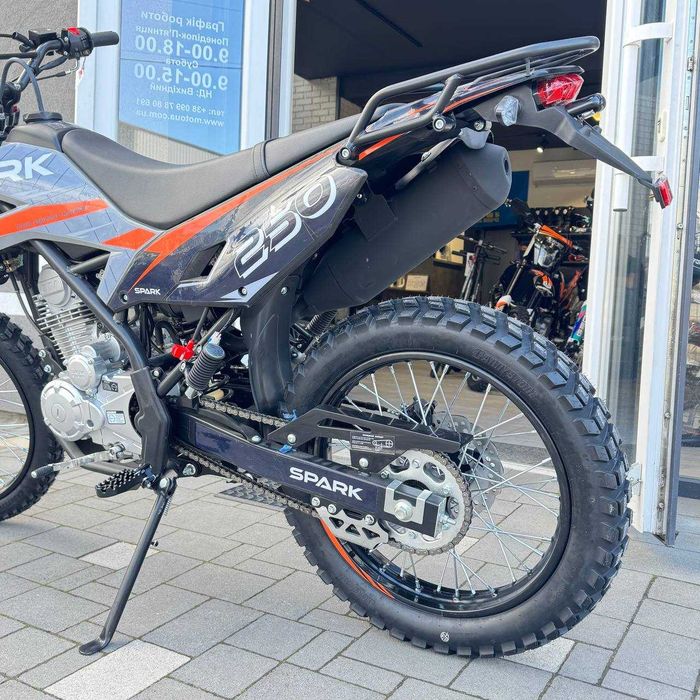 Мотоцикл SP250CR-4 ZS165FMM 16 к.с. 21/18 повітряне охол. доставка