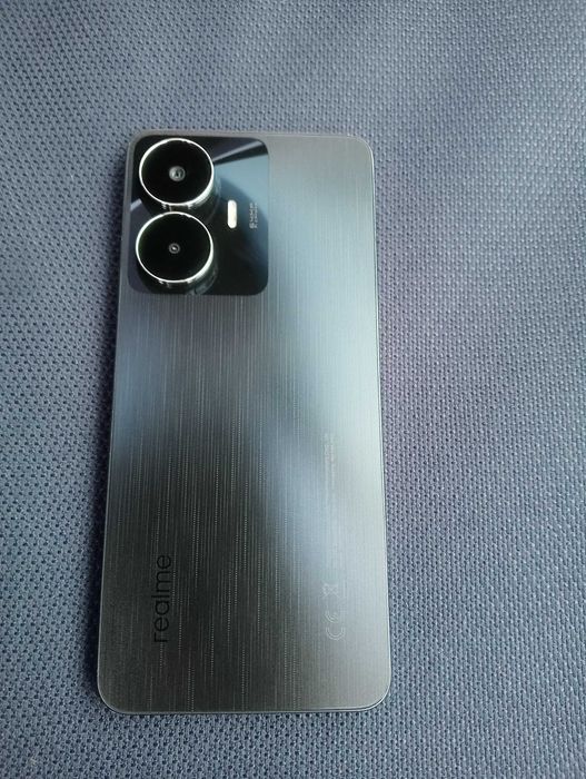 Продам телефон Realme c55 8+8 256
