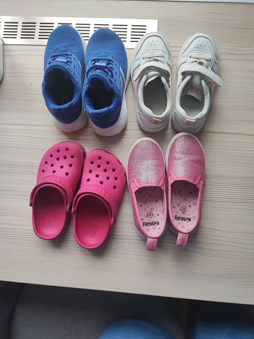 Взуття для дівчинки . 26 розмір.  Весняне взуття для дівчинки.