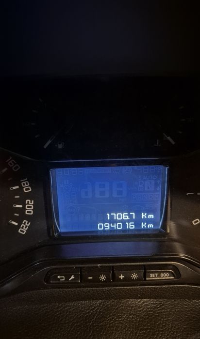 Vendo Toyota Proace city salvado C/Iva 3lug