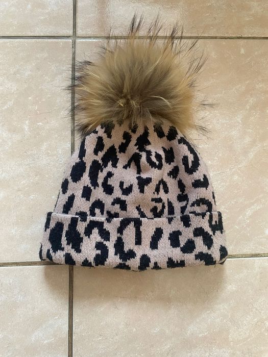 Продам шапку 50-52р фірма Dembo House