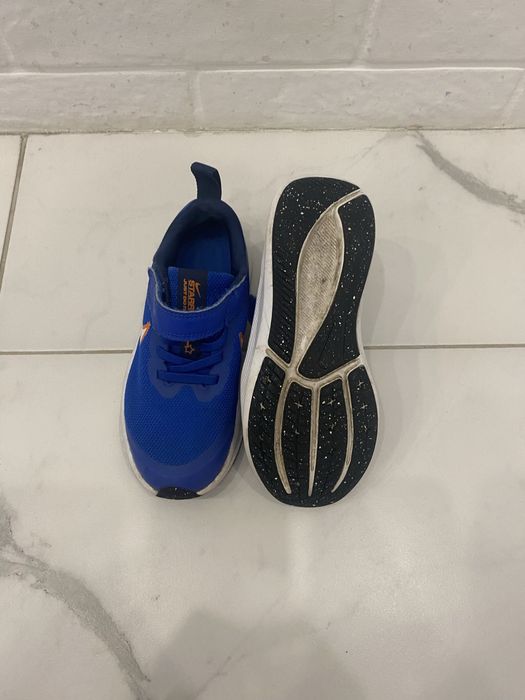 Продам кросівки Nike