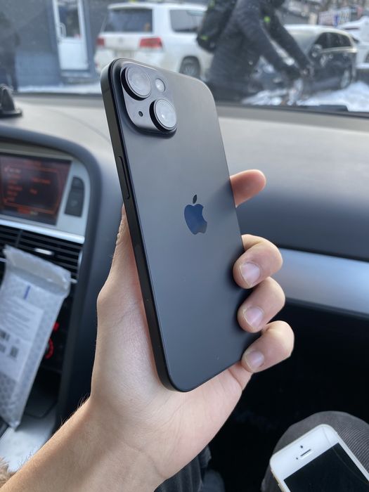 Продам iPhone 15 128GB 100% eSIM с гарантией от магазина