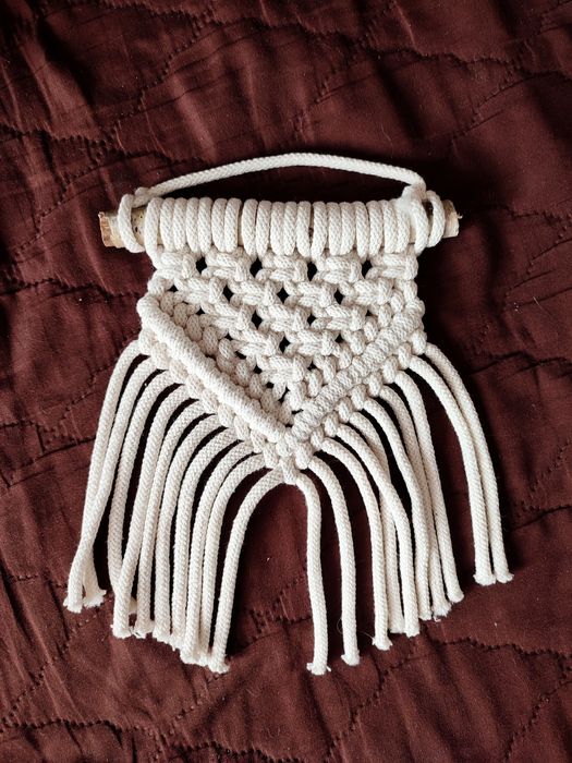 Mała makrama ścienna Boho ecru handmade ozdoba