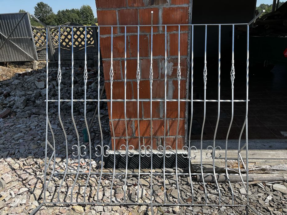 Krata ozdobna antywłamaniowa/Solidne kraty antywłamaniowe ocynkowane profil 12x12 na okna, bramy, balustrady 4 sztuki różne wymiary.