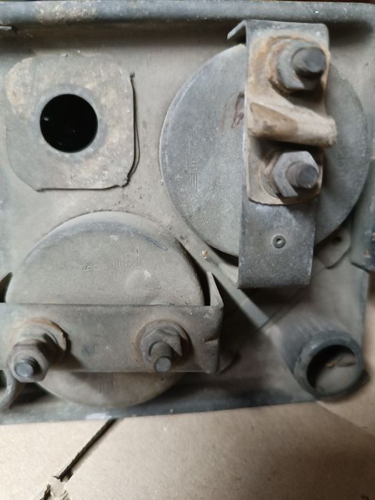 Панель приборів з датчиками