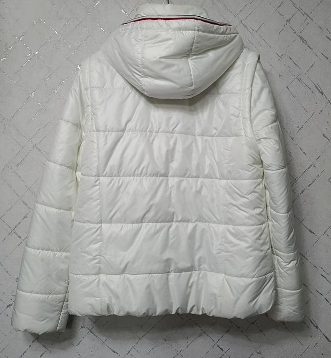 Куртка женская с капюшоном _ L(50).