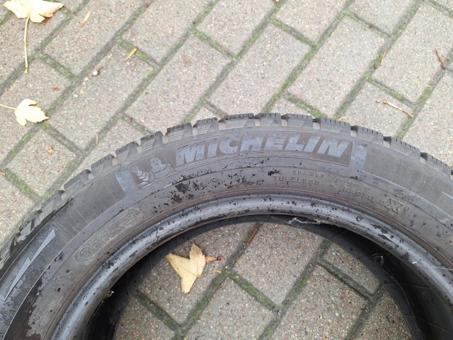 Opony 16 205/55 zimowe Michelin