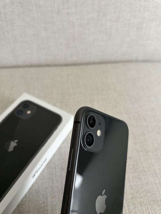 iPhone 11 128 GB czarny