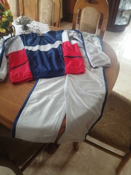 Dres sportowy rozm. 164cm