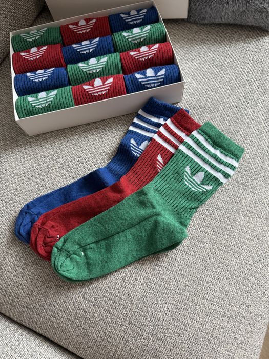 Zestaw  skarpet  12 par