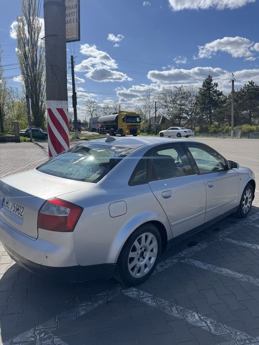 Продам автомобіль audi A4