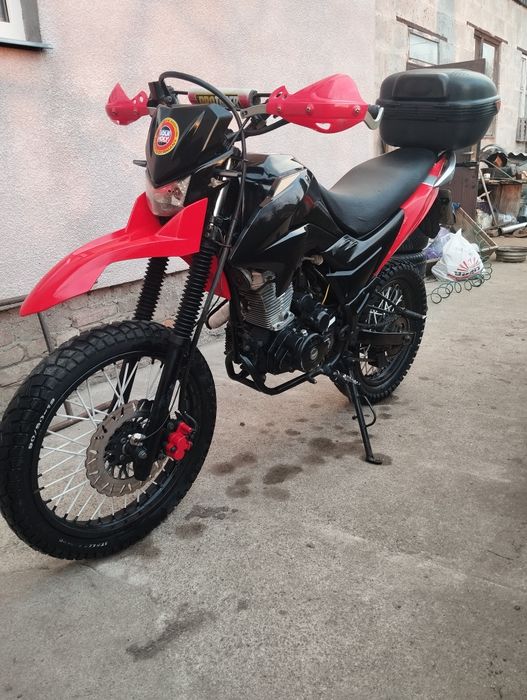 Skymoto dragon 200,(43000) Loncin lx200gy-3(38000)