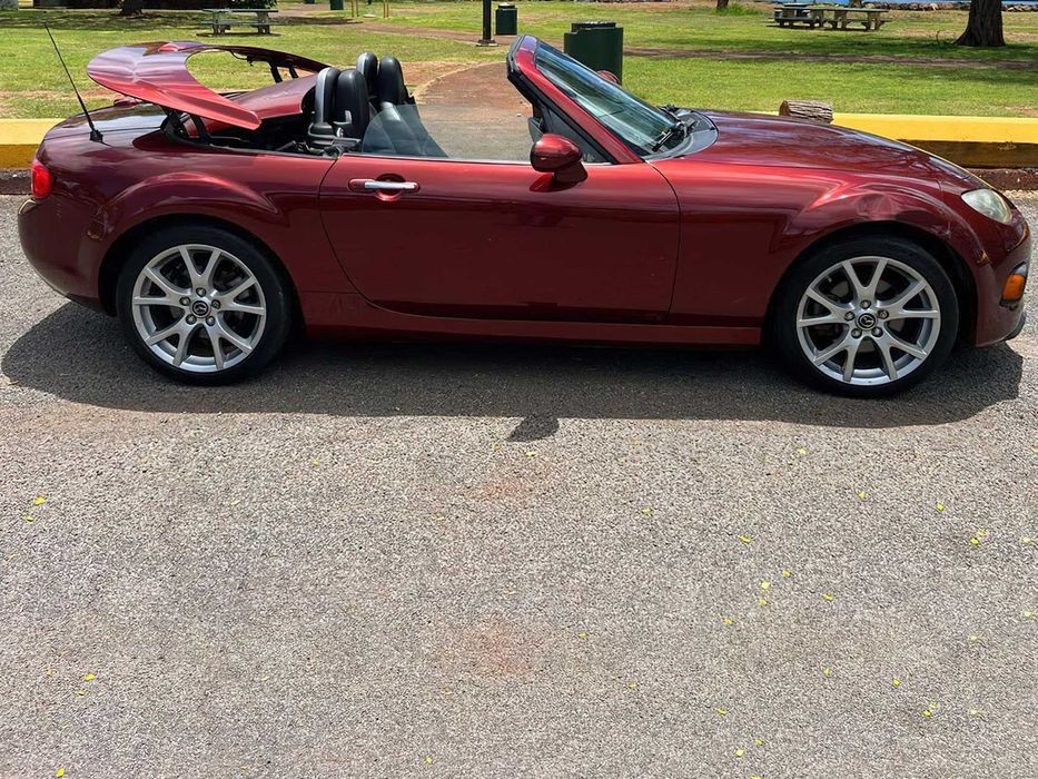 Mazda MX-5 Miata Grand Touring      2013