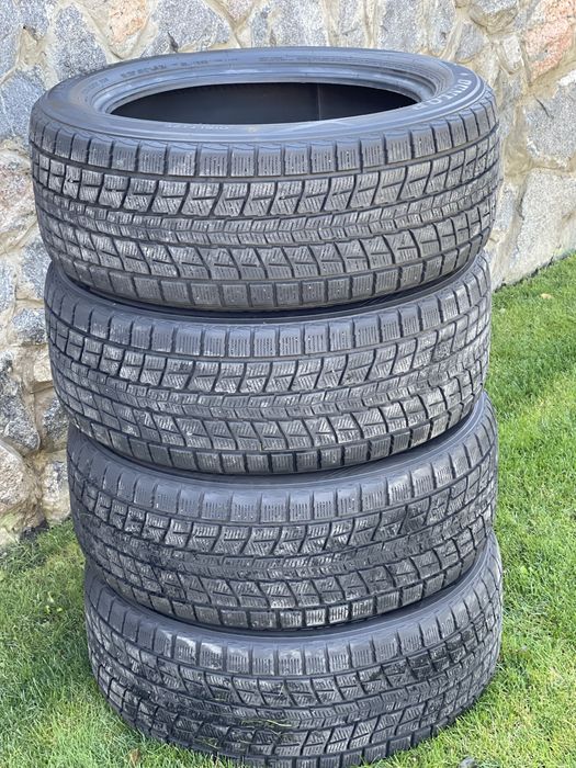 Зимова гума DUNLOP R21