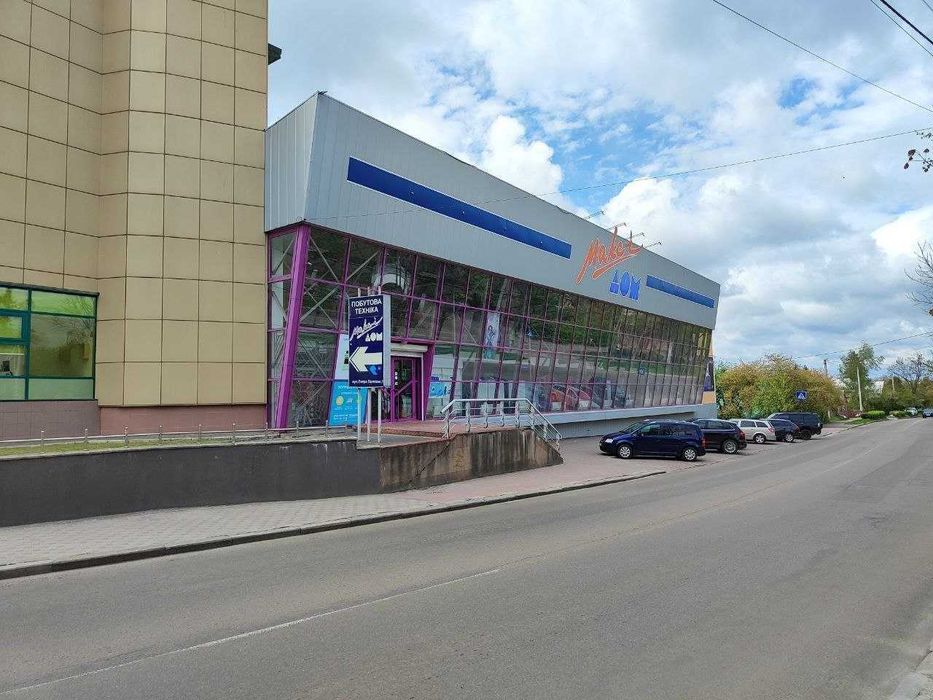 р Комерційна нерухомість з автономним опаленням та потужністю 150 кВт